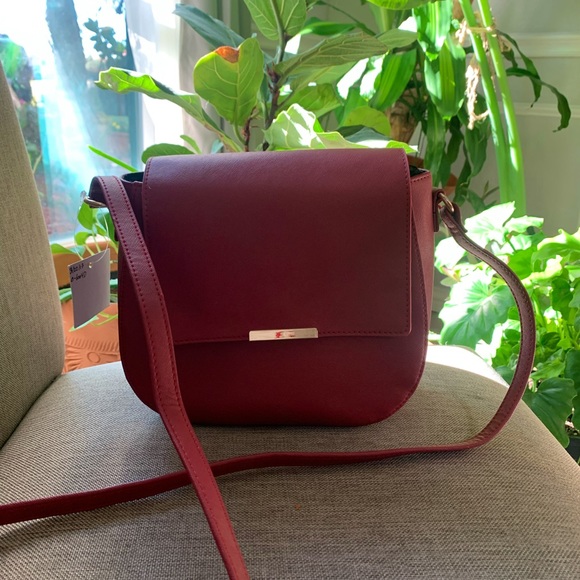 Red Crossbody - Picture 2 of 8